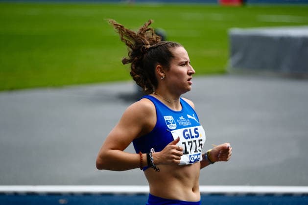 Deutsche Meisterschaften U23 U18; Bochum-Wattenscheid, 05.07.2026 Rosina Schneider (TV Sulz, WÜ) gewinnt Ihren Halbfinallauf und später auch das Finale und ist damit deutsche U23 Meisterin; Deutsche Meisterschaften U23 U18; Bochum-Wattenscheid, 05.07.2026 *** German U23 and U18 Championships, Bochum-Wattenscheid, July 5, 2026: Rosina Schneider of TV Sulz, WÜ, wins her semifinal race and later the final as well, thereby becoming the German U23 champion. German U23 and U18 Championships, Bochum-Wattenscheid, July 5, 2026 Copyright: xBEAUTIFULxSPORTS Piepenstockx