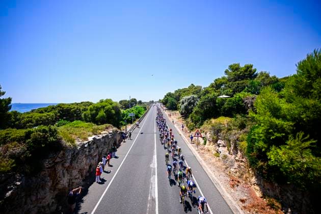 Tour de France 2026 Stage 2 BARCELONA, SPAIN - JULY 05 : Illustration picture of the peloton during stage 2 of the 113rd edition of Tour de France an UCI World Tour 2.UWT cycling road race stage for Men Elite of 182 km with start in Tarragona and finish in Barcelona on July 5, 2026 in Barcelona, Spain, 05 07 2026 ( Motordriver Kurt Vandenborre - Barcelona Spain  Copyright: xTomasxSiskx