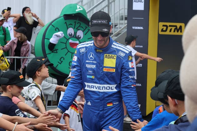 Nürnberg, Deutschland 03. - 05. Juli 2026: DTM - 2026 - Norisring - Sonntag Rennen 2 Im Bild: Maro Engel (GER 80) im Portrait bei der Fahrerpräsentation Norisring Bayern *** Nuremberg, Germany, July 3–5, 2026, DTM 2026 Norisring, Sunday, Race 2. Pictured: Maro Engel (GER 80) during the driver presentation at the Norisring in Bavaria. Copyright: xFotostandx xFabianxWernerx