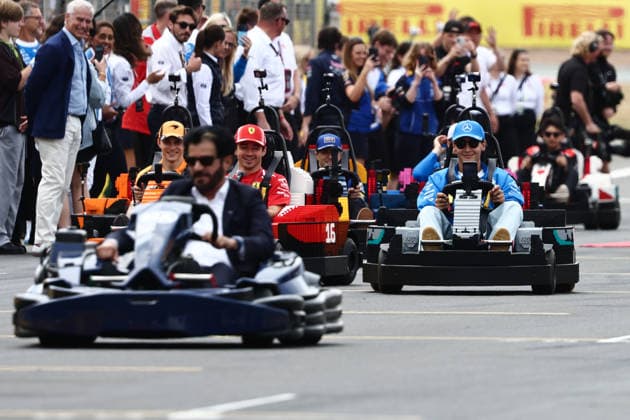 F1 British Grand Prix 2026 Mohammed Ben Sulayem, George Russell of Mercedes and Charles Leclerc of Ferrari drive Lego karts during the drivers parade ahead of the Formula 1 British Grand Prix at Silverstone Circuit in Northampton, Great Britain on July 5, 2026. Northampton United Kingdom  Copyright: xJakubxPorzyckix originalFilename:porzycki-f1britis260705_np7fl.jpg