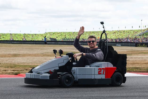 F1 British Grand Prix 2026 Nico Hulkenberg of Audi drives Lego kart during the drivers parade ahead of the Formula 1 British Grand Prix at Silverstone Circuit in Northampton, Great Britain on July 5, 2026. Northampton United Kingdom  Copyright: xJakubxPorzyckix originalFilename:porzycki-f1britis260705_np9Or.jpg