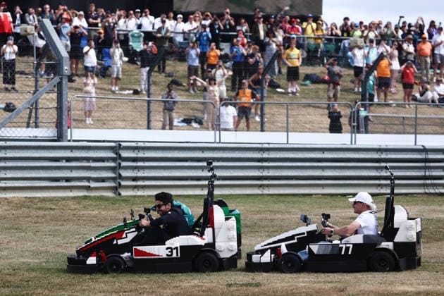 F1 British Grand Prix 2026 Esteban Ocon of Haas and Valtteri Bottas of Cadillac drive Lego karts during the drivers parade ahead of the Formula 1 British Grand Prix at Silverstone Circuit in Northampton, Great Britain on July 5, 2026. Northampton United Kingdom  Copyright: xJakubxPorzyckix originalFilename:porzycki-f1britis260705_npfGH.jpg