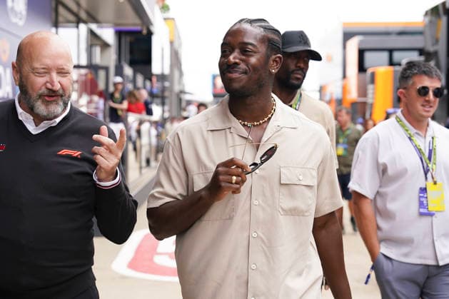 FORMULA ONE BRITISH GRAND PRIX 2026 Damson Idris (Actor) arriving for race day during the Formula 1 Pirelli British Grand Prix 2026, 9th round of the 2026 Formula 1 World Championship, WM, Weltmeisterschaft from 3rd - 5th July, 2026 at the Silverstone Circuit, Silverstone, England. Credit: Robbie Hoad Every Second Media Editorial use only. All images are copyright Every Second Media Limited. No images may be reproduced without prior permission. Copyright: xIMAGO EveryxSecondxMediax ESM-2060-0685 RobbiexHoadx xEveryxSecondxMediax