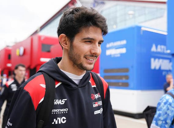 FORMULA ONE BRITISH GRAND PRIX 2026 Esteban Ocon 31 (FRA) Haas F1 Team arriving for race day during the Formula 1 Pirelli British Grand Prix 2026, 9th round of the 2026 Formula 1 World Championship, WM, Weltmeisterschaft from 3rd - 5th July, 2026 at the Silverstone Circuit, Silverstone, England. Credit: Robbie Hoad Every Second Media Editorial use only. All images are copyright Every Second Media Limited. No images may be reproduced without prior permission. Copyright: xIMAGO EveryxSecondxMediax ESM-2060-0698 RobbiexHoadx xEveryxSecondxMediax