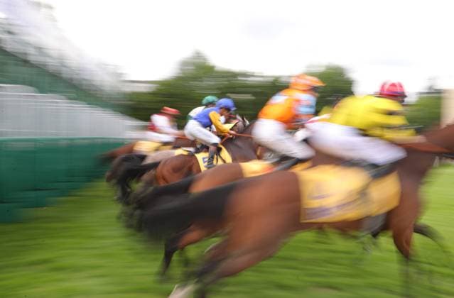 05.07.2026, GER,Reitsport, Rennen 7 Hapag-Lloyd-Rennen, Derby Meeting Hamburg - Galopprennen, Hamburger Renn-Club e.V., Galopprennbahn Hamburg Horn, Hamburg ^Feature Impressionen Mitzieher Rennstart *** July 5, 2026, GER, Equestrian Sports, Race 7: Hapag Lloyd Race, Hamburg Derby Meeting, Hamburg Racing Club e.V., Hamburg Horn Racetrack, Hamburg ^Feature: Highlights, Action Shots, Race Start nordphotoxGmbHx xTauchnitz nph00059