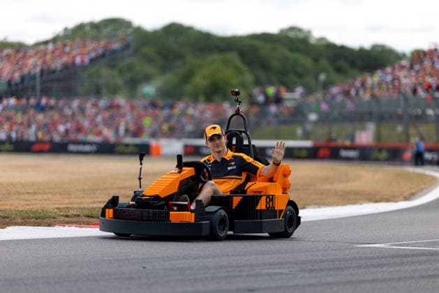 July 5, 2026, Silverstone, Northamptonshire, United Kingdom: OSCAR PIASTRI (81, McLaren Mastercard F1 Team, AUS, Australian F1 Driver, MCL40) with LEGO Karts during the drivers parade on race day (Sunday) at the Formula 1 Pirelli British Grand Prix 2026 at Silverstone Circuit F12026: British Grand Prix  - ZUMAr193 20260705_zsp_r193_072 Copyright: xSaraxRuffonix