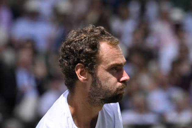 Tennis - Wimbledon 2026 - ITF - The Championships - 04 06 2026 - Tennis - Wimbledon 2026 - ITF - The Championships - 05 06 2026 - Safiullin Roman - Russe London  Copyright: xChryslenexCaillaud Psnewzx