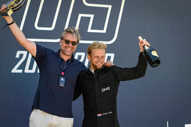 LE MANS CLASSIC SERIES 2026 - LE MANS CLASSIC LEGEND HANCOCK Sam HART Olivier (Gbr Ned), Ascari KZR-1 2002, podium, portrait during the 2026 Le Mans Classic Legend, 4th round of the Le Mans Classic Series 2026, from July 02 to 05 in Circuit des 24h, in Le Mans, France - Le MansFrance  Copyright: xRAINIERxEHRHARDTx