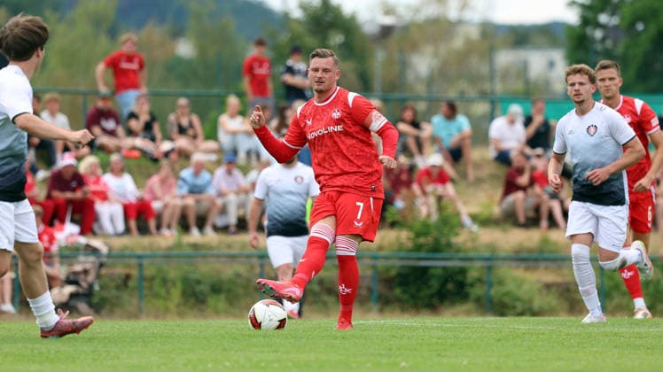 05.07.2026, xrekx, Fussball Testspiel, TSG Kaiserslautern - 1.FC Kaiserslautern v.l. Marlon Ritter (1.FC Kaiserslautern) (DFL DFB REGULATIONS PROHIBIT ANY USE OF PHOTOGRAPHS as IMAGE SEQUENCES and or QUASI-VIDEO) Kaiserslautern *** July 5, 2026, xrekx, soccer exhibition match, TSG Kaiserslautern vs. 1. FC Kaiserslautern, Marlon Ritter, 1. FC Kaiserslautern. DFL and DFB regulations prohibit any use of photographs as image sequences and or quasi-video. Kaiserslautern