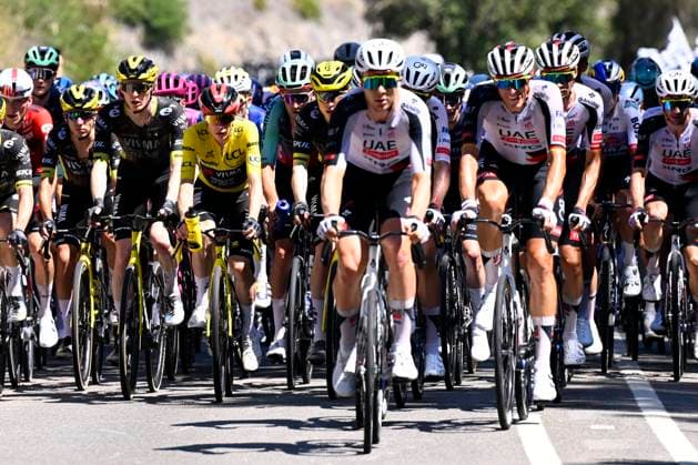 Tour de France 2026 Stage 2 BARCELONA, SPAIN - JULY 05 : Vingegaard Jonas (DEN) of Team Visma Lease a Bike, Jorgenson Matteo (USA) of Team Visma Lease a Bike, Politt Nils (GER) of UAE Team Emirates XRG in the peloton during stage 2 of the 113rd edition of Tour de France an UCI World Tour 2.UWT cycling road race stage for Men Elite of 182 km with start in Tarragona and finish in Barcelona on July 5, 2026 in Barcelona, Spain, 05 07 2026 ( Motordriver Kurt Vandenborre - Barcelona Spain  Copyright: xTomasxSiskx