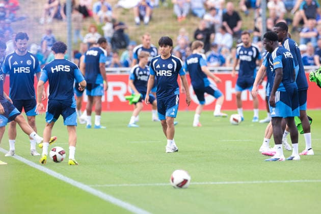 05.07.2026, Fussball, Trainingsauftakt des FC Schalke 04. Satoshi Tanaka (FC Schalke 04). Gelsenkirchen Trainingsgelände FC Schalke 04 NRW Deutschland xRHR-FOTO YYx *** July 5, 2026, Soccer, FC Schalke 04 s first training session of the season Satoshi Tanaka FC Schalke 04 Gelsenkirchen FC Schalke 04 training facility NRW Germany xRHR PHOTO YYx Copyright: RHR-FOTOx RHR-FOTO YY