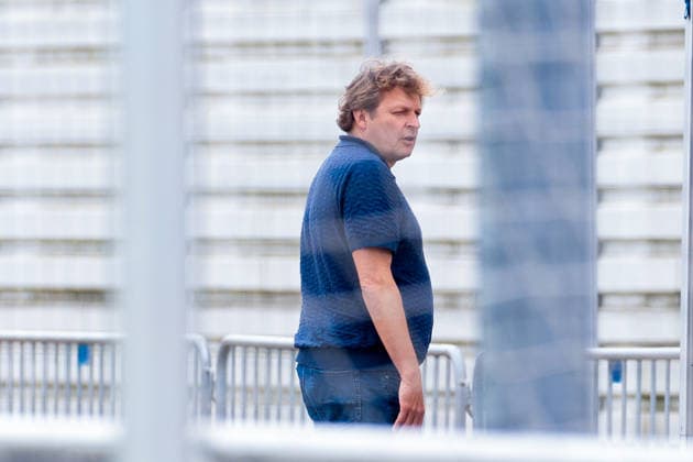 05.07.2026, Fussball, Trainingsauftakt des FC Schalke 04. Direktor Profifussball Youri Mulder (FC Schalke 04). Gelsenkirchen Trainingsgelände FC Schalke 04 NRW Deutschland xRHR-FOTO YYx *** July 5, 2026, Soccer, FC Schalke 04 Kicks Off Training Season; Director of Professional Soccer Youri Mulder; FC Schalke 04; Gelsenkirchen; FC Schalke 04 Training Facility; North Rhine-Westphalia, Germany; xRHR; PHOTO YYx Copyright: RHR-FOTOx RHR-FOTO YY