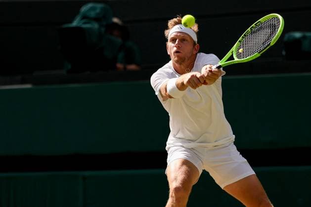 Alejandro Davidovich Fokina during his Round of 16 match Wimbledon Tennis Championships, Day 7, The All England Lawn Tennis and Croquet Club, London, UK - 05 Jul 2026London The All England Lawn Tennis and United Kingdom  Copyright: xEllaxLing Shutterstockx 16976808y