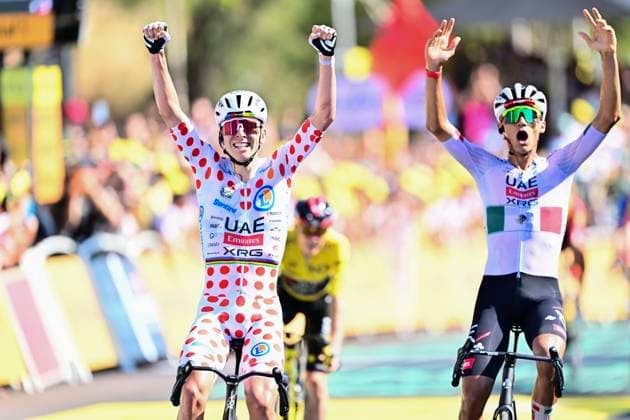 Tour de France 2026 Stage 2 BARCELONA, SPAIN - JULY 05 : Pogacar Tadej (SLO) of UAE Team Emirates XRG, Del Toro Isaac (MEX) of UAE Team Emirates XRG celebrating his victory during stage 2 of the 113rd edition of Tour de France an UCI World Tour 2.UWT cycling road race stage for Men Elite of 182 km with start in Tarragona and finish in Barcelona on July 5, 2026 in Barcelona, Spain, 05 07 2026 ( Motordriver Kurt Vandenborre - Barcelona Spain  Copyright: xPeterxDexVoechtx