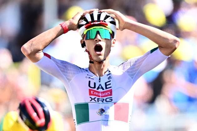Tour de France 2026 Stage 2 BARCELONA, SPAIN - JULY 05 : Del Toro Isaac (MEX) of UAE Team Emirates XRG celebrating his victory during stage 2 of the 113rd edition of Tour de France an UCI World Tour 2.UWT cycling road race stage for Men Elite of 182 km with start in Tarragona and finish in Barcelona on July 5, 2026 in Barcelona, Spain, 05 07 2026 ( Motordriver Kurt Vandenborre - Barcelona Spain  Copyright: xPeterxDexVoechtx