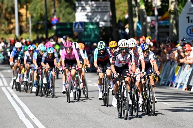 Tour de France 2026 Stage 2 BARCELONA, SPAIN - JULY 05 : Yates Adam (GBR) of UAE Team Emirates XRG leading the escape pack during stage 2 of the 113rd edition of Tour de France an UCI World Tour 2.UWT cycling road race stage for Men Elite of 182 km with start in Tarragona and finish in Barcelona on July 5, 2026 in Barcelona, Spain, 05 07 2026 ( Motordriver Kurt Vandenborre - Barcelona Spain  Copyright: xTomasxSiskx