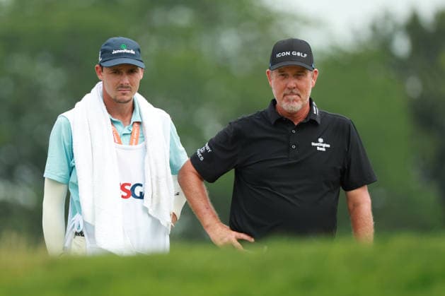 U.S. Senior Open Championship 2026 COLUMBUS, OHIO - JULY 5: Paul Stankowski of the United States waits on the 8th green during the final round of the U.S. Senior Open Championship 2026 at Scioto Country Club in Columbus, Ohio, USA Sunday, July 5, 2026. Columbus Ohio United States  Copyright: xJorgexLemusx originalFilename:lemus-ussenior260705_npOnz.jpg