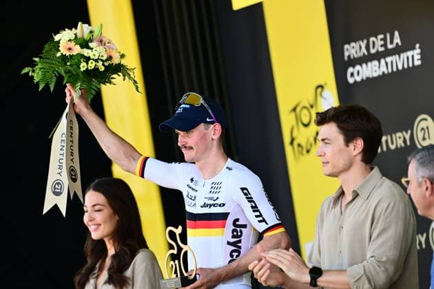 Tour de France 2026 Stage 2 BARCELONA, SPAIN - JULY 05 : Engelhardt Felix (GER) of Team Jayco AlUla on the podium during stage 2 of the 113rd edition of Tour de France an UCI World Tour 2.UWT cycling road race stage for Men Elite of 182 km with start in Tarragona and finish in Barcelona on July 5, 2026 in Barcelona, Spain, 05 07 2026 ( Motordriver Kurt Vandenborre - Barcelona Spain  Copyright: xPeterxDexVoechtx