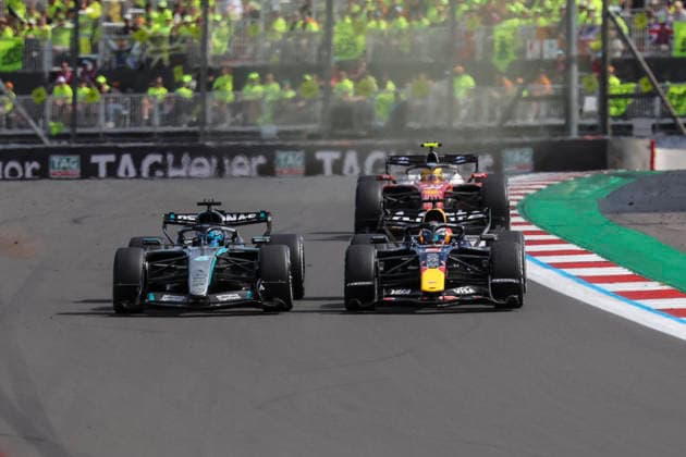 Formula 1 Pirelli British Grand Prix 2026. Lewis Hamilton (GBR), Scuderia Ferrari HP, SF-26, George Russell (GBR), Mercedes-AMG Petronas F1 Team, F1 W17, Max Verstappen (NED), Oracle Red Bull Racing, RB22 during Formula 1 Pirelli British Grand Prix 2026. on July 5., 2026 in Silverstone Circuit, Silverstone, United Kingdom, Zsombor Toth Silverstone Silverstone Circuit West Northamptonshire United Kingdom