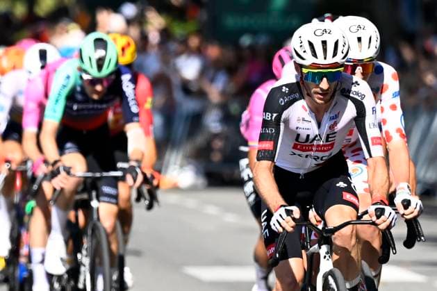 Tour de France 2026 Stage 2 BARCELONA, SPAIN - JULY 05 : Yates Adam (GBR) of UAE Team Emirates XRG leading the escape pack during stage 2 of the 113rd edition of Tour de France an UCI World Tour 2.UWT cycling road race stage for Men Elite of 182 km with start in Tarragona and finish in Barcelona on July 5, 2026 in Barcelona, Spain, 05 07 2026 ( Motordriver Kurt Vandenborre - Barcelona Spain  Copyright: xTomasxSiskx