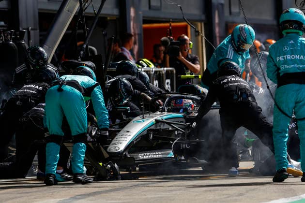 Silverstone, : Motorsport: FIA F1 Grand Prix of Britain on July, 5, 2026, Silverstone, Motorsport: FIA F1 Grand Prix of Britain (Photo by Juergen Tap) 12 KIMI ANTONELLI Andrea (ita), Mercedes AMG F1 Team W17, action Silverstone GBR *** Silverstone, Motorsport: FIA F1 Grand Prix of Britain on July 5, 2026, Silverstone, Motorsport: FIA F1 Grand Prix of Britain Photo by Juergen Tap 12 KIMI ANTONELLI Andrea (ITA), Mercedes AMG F1 Team W17, in action at Silverstone, GBR