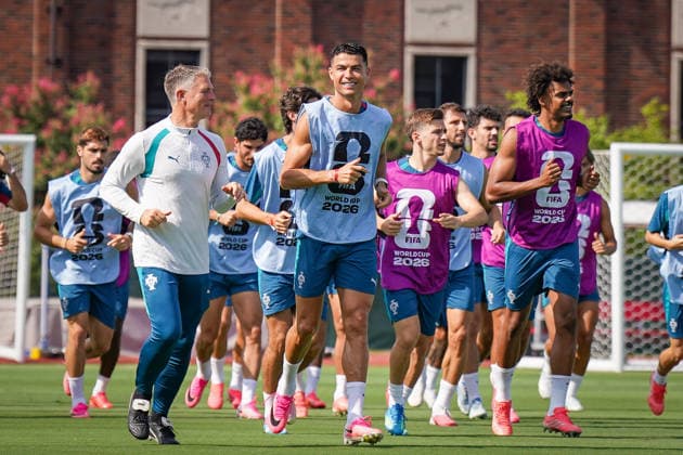 USA: Fußball FIFA World Cup, WM, Weltmeisterschaft, Fussball WM, Weltmeisterschaft, Fussball 2026, Achtelfinale, Matchday -1, Portugal vor dem Achtelfinale gegen Spanien im Washburne Stadium in Dallas, Texas: Cristiano Ronaldo (Portugal) beim Abschlusstraining der portugiesischen Nationalmannschaft. *** USA Soccer FIFA World Cup, World Cup, 2026 World Cup, Round of 16, Matchday 1, Portugal ahead of its Round of 16 match against Spain at Washburne Stadium in Dallas, Texas; Cristiano Ronaldo of Portugal during the Portuguese national team s final training session Copyright: xJOERANxSTEINSIEKx