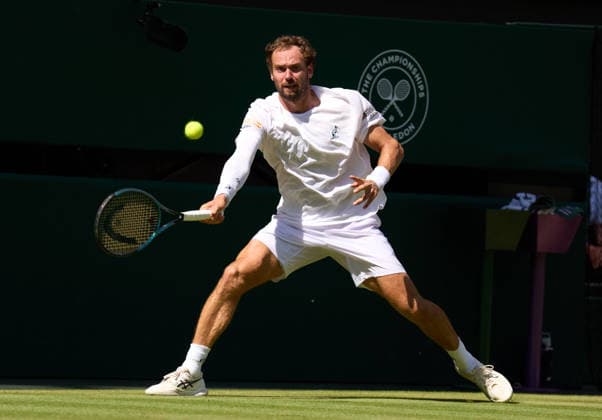 2026 Wimbledon, July 05, Day 7 LONDON, - JULY 5: Roman Safiullin plays a shot on Centre court against Novak Djokovic of Serbia in the fourth round during the 2026 Wimbledon, July 05, Day 7 at The all England club, Wimbledon on July 5, 2026 in London,GBR. London The all England club, Wimbledon GBR Copyright: xPeterxvanxdenxBerg ISIxPhotosx 9462