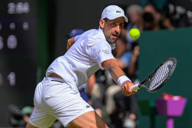 Day Seven: The Championships - Wimbledon 2026 LONDON, ENGLAND JULY 05 - Novak Djokovic of Serbia during Gentlemen s Single Fourth Round against Roman Safiullin of Russia at The Wimbledon Lawn Tennis Championship at Wimbledon on July 05, 2026 in London, England. (Photo by Keeran Marquis)  Copyright: xKeeranxMarquis Fotoarena SPPx Sportspressphoto_SPR185281