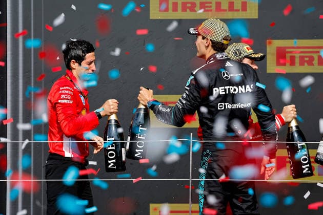 F1 - BRITISH GRAND PRIX 2026 RUSSELL George (gbr), Mercedes AMG F1 Team W17, portrait Podium celebration during the Formula 1 British Grand Prix 2026, 9th round of the 2026 Formula One World Championship, WM, Weltmeisterschaft from July 3 to 5, 2026 on the Silverstone Circuit, in Silverstone, United Kingdom - SilverstoneUnited Kingdom  Copyright: xPauloxMariax