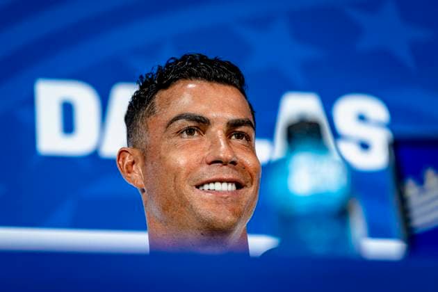 DALLAS - Cristiano Ronaldo of Portugal at the 2026 World Cup, Portugal MD-1 press conference, PK, Pressekonferenz at AT&T Stadium on July 5, 2026 in Dallas, United States. (Photo by Stefan Koops EYE4IMAGES DeFodi Images) - *** DALLAS: Cristiano Ronaldo of Portugal at the 2026 World Cup, Portugal s Match Day 1 press conference at AT&T Stadium on July 5, 2026, in Dallas, United States. Photo by Stefan Koops, EYE4IMAGES, DeFodi Images