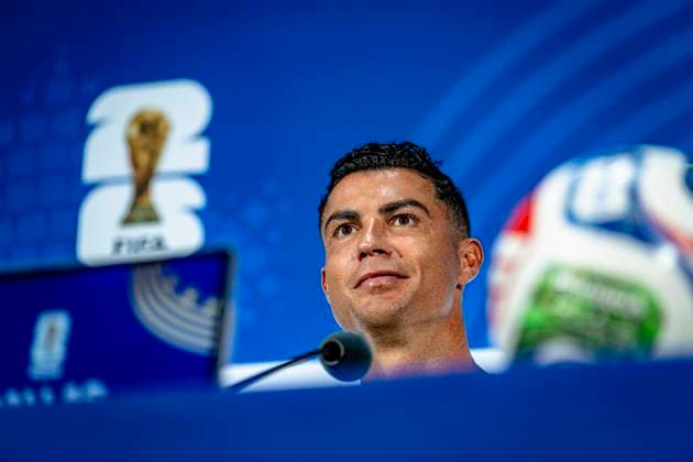 DALLAS - Cristiano Ronaldo of Portugal at the 2026 World Cup, Portugal MD-1 press conference, PK, Pressekonferenz at AT&T Stadium on July 5, 2026 in Dallas, United States. (Photo by Stefan Koops EYE4IMAGES DeFodi Images) - *** DALLAS: Cristiano Ronaldo of Portugal at the 2026 World Cup, Portugal s Match Day 1 press conference at AT&T Stadium on July 5, 2026, in Dallas, United States. Photo by Stefan Koops, EYE4IMAGES, DeFodi Images