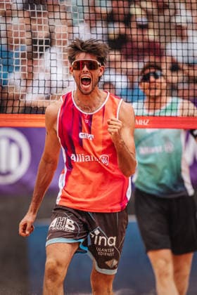 Beachvolleyball Männer Allianz German Beach Tour 2026 Tourstop München 05.07.2026 Niklas Held jubelt München Zentraler Hochschulsport: Beach- Bayern Deutschland *** Men s Beach Volleyball: Allianz German Beach Tour 2026, Munich Stop, July 5, 2026; Niklas Held celebrates; Munich; Central University Sports; Beach; Bavaria; Germany