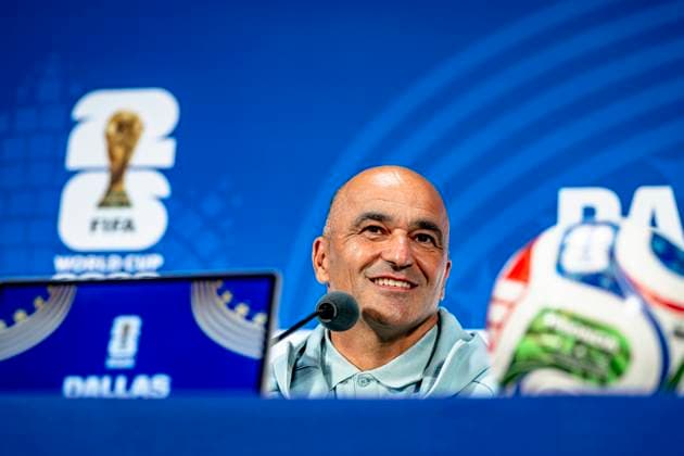 DALLAS - Head coach Roberto Martinez of the Portuguese national team, Nationalteam during the 2026 World Cup, Portugal MD-1 press conference, PK, Pressekonferenz at AT&T Stadium on July 5, 2026 in Dallas, United States. (Photo by Stefan Koops EYE4IMAGES DeFodi Images) - *** DALLAS: Head coach Roberto Martinez of the Portuguese national team during the 2026 World Cup, Portugal Match Day 1 press conference at AT&T Stadium on July 5, 2026, in Dallas, United States. Photo by Stefan Koops, EYE4IMAGES, DeFodi Images