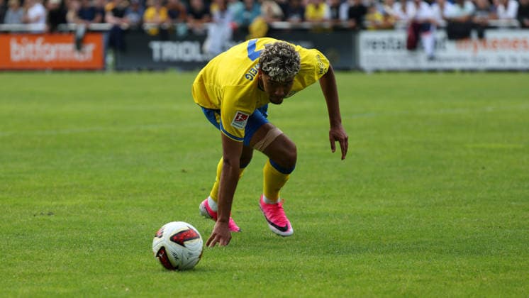 FT Braunschweig vs. Eintracht BS, Testspiel Braunschweig, 05.07.2026, Fußball, Herren, Saison 2026 27, Freie Turnen Braunschweig vs Eintracht Braunschweig, Testspiel, Yann Sturm (Eintracht Braunschweig) Niedersachsen Deutschland *** FT Braunschweig vs. Eintracht BS, Friendly Match in Braunschweig, July 5, 2026, Soccer, Men s, 2026–27 season, Freie Turnen Braunschweig vs. Eintracht Braunschweig, Friendly Match, Yann Sturm, Eintracht Braunschweig, Lower Saxony, Germany