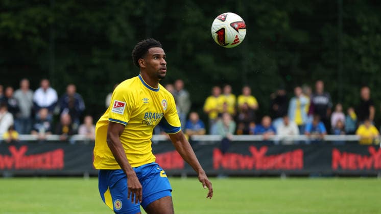 FT Braunschweig vs. Eintracht BS, Testspiel Braunschweig, 05.07.2026, Fußball, Herren, Saison 2026 27, Freie Turnen Braunschweig vs Eintracht Braunschweig, Testspiel, Sanoussy Ba (Eintracht Braunschweig) Niedersachsen Deutschland *** FT Braunschweig vs. Eintracht BS, Friendly Match in Braunschweig, July 5, 2026, Soccer, Men s, 2026–27 season, Freie Turnen Braunschweig vs. Eintracht Braunschweig, Friendly Match, Sanoussy Ba, Eintracht Braunschweig, Lower Saxony, Germany