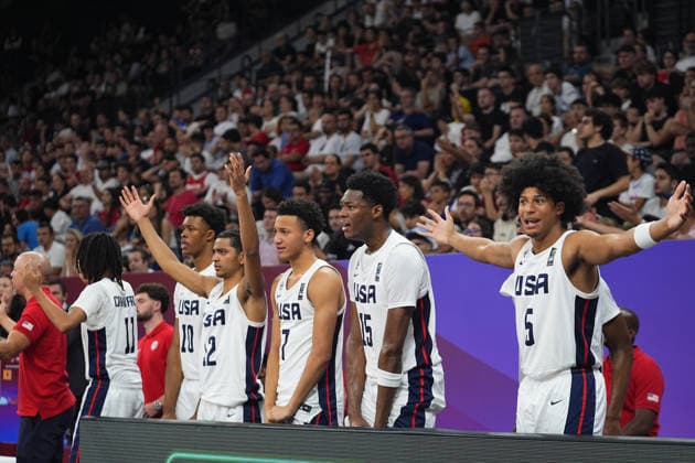 United States v Serbia - FIBA U17, U 17 Basketball World Cup ISTANBUL, TURKIYE - JULY 5: Players of US celebrate after scoring during the FIBA Under-17 Basketball World Cup final game between US and Serbia at the Basketball Development Center in Istanbul, Turkiye, on July 5, 2026. Esra Bilgin Anadolu Istanbul Turkey. Editorial use only. Please get in touch for any other usage.  Copyright: x2026xAnadoluxEsraxBilginx