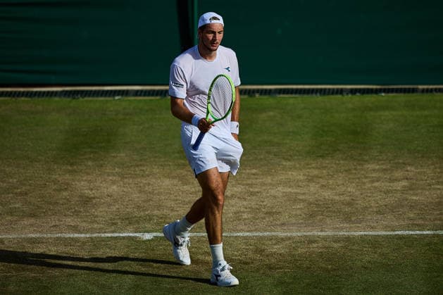 July 5, 2026, London, London, Great Britain: Jan-Lennard Struff of Germany reacts on court during The Championships Wimbledon , 5.7.2026 in London (All England Lawn Tennis and Croquet Club), Great Britain Tennis 2026: Grand Slam: The Championships Wimbledon: 7th Day: 4th Round: STRUFF Vs HURKACZ  - ZUMAs343 20260705_zsp_s343_156 Copyright: xMathiasxSchulzx