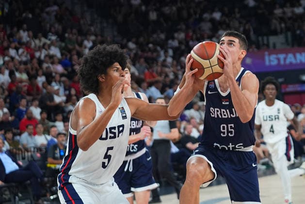 United States v Serbia - FIBA U17, U 17 Basketball World Cup ISTANBUL, TURKIYE - JULY 5: Asa Montgomery (5) of US in action against Luka Pavlovic (95) of Serbia during the FIBA Under-17 Basketball World Cup final game between US and Serbia at the Basketball Development Center in Istanbul, Turkiye, on July 5, 2026. Esra Bilgin Anadolu Istanbul Turkey. Editorial use only. Please get in touch for any other usage.  Copyright: x2026xAnadoluxEsraxBilginx