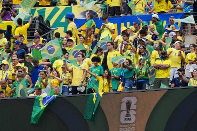 Brazil fans in the stands Brazil v Norway, 2026 FIFA World Cup, WM, Weltmeisterschaft, Fussball Round of 16, Football, New York New Jersey Stadium, East Rutherford, New Jersey, USA - 05 Jul 2026East Rutherford New York New Jersey Stadium New Jersey (NJ) United States of America  Copyright: xIsmaelxAdnan Shutterstockx 16975597p