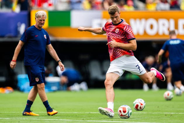 260705 Alexander Sorloth of Norway during warm up ahead of the FIFA World Cup, WM, Weltmeisterschaft, Fussball 2026 round of 16 football match between Brazil and Norway on July 5, 2026 in New Jersey. Photo: Jon Olav Nesvold BILDBYRAN COP 217 VG0982 bbeng fotboll football soccer fotball vm fotbolls-vm fotball-vm fotbolls-vm 2026 fifa world cup 2026 new york 8-delsfinale round of 16 brasilien brazil brasil norge norway *** July 5, 2026: Alexander Sorloth of Norway during warm-ups ahead of the FIFA World Cup 2026 Round of 16 soccer match between Brazil and Norway on July 5, 2026 in New Jersey. Photo by Jon Olav Nesvold. BILDBYRAN COP 217 VG0982 bbeng soccer football fotball World Cup 2026 FIFA World Cup 2026 New York 8 round of 16 Brazil Norway  Copyright: JONxOLAVxNESVOLD BB260705JE012