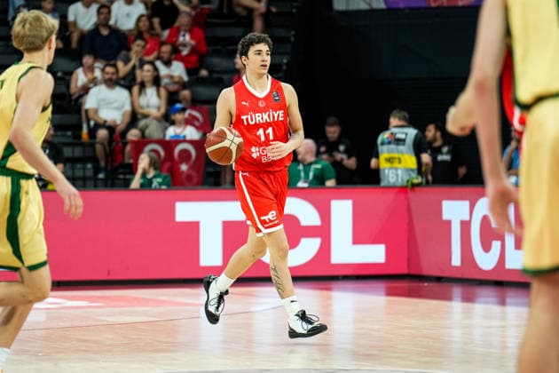 Australia v Turkiye - FIBA U17, U 17 Basketball World Cup 2026 Kartal Bora Simsek of Turkey is in action during the FIBA U17 Basketball World Cup third place game between Turkey and Australia at BDC Main Venue in Istanbul, Turkey, on July 5, 2026. Istanbul Istanbul Turkey  Copyright: xYagizxGurtugx originalFilename:gurtug-trkiyeva260705_npuqs.jpg