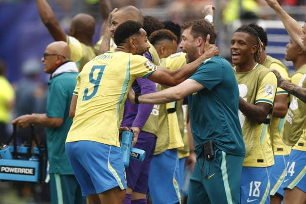 FIFA World Cup, WM, Weltmeisterschaft, Fussball 2026 - Round of 16 - Brazil vs Norway Matheus Cunha (L) of Brazil reacts after the team was awarded with a penalty during the FIFA World Cup 2026 Round of 16 match Brazil against Norway, in New Jersey, USA, 05 July 2026. EAST RUTHERFORD United States  Copyright: xWILLxOLIVERx