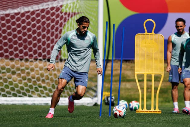 Ricardo Rodriguez seen during Official training session of Switzerland national team, Nationalteam before Round of 16 game with Colombia (Gal Amador Ball Raw Images) Vancouver National Soccer Development Center Canada Copyright: xGaelxAmadorx gaelamador_switzerlandmd-2_05072026-17