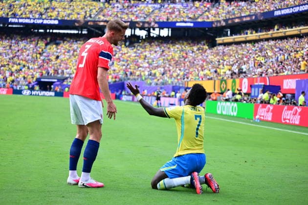 Brazil v Norway - FIFA World Cup, WM, Weltmeisterschaft, Fussball 2026 - Round of 16 NEW JERSEY, UNITED STATES - JULY 05: Vinicius Jr. (7) of Brazil reacts during the FIFA World Cup 2026 Round of 16 match between Brazil and Norway at New Jersey Stadium (MetLife Stadium) in East Rutherford, New Jersey, USA, on July 05, 2026. Abdulhamid Hosbas Anadolu New Jersey United States. Editorial use only. Please get in touch for any other usage.  Copyright: x2026xAnadoluxAbdulhamidxHosbasx