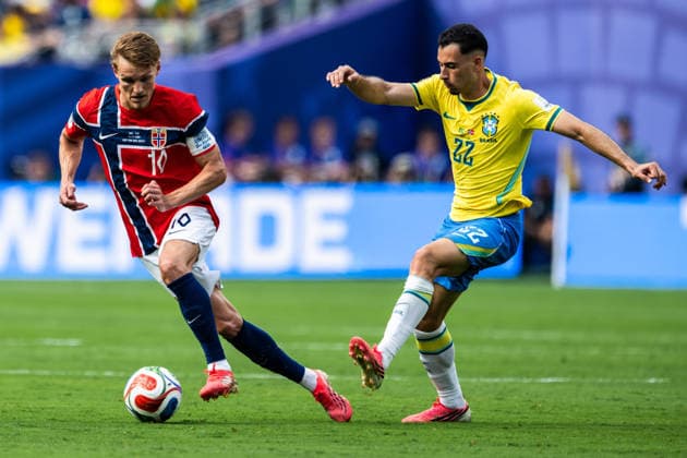 260705 Martin odegaard of Norway and Gabriel Martinelli of Brazil during the FIFA World Cup, WM, Weltmeisterschaft, Fussball 2026 round of 16 football match between Brazil and Norway on July 5, 2026 in New Jersey. Photo: Vegard Grott BILDBYRAN kod VG VG0982 bbeng fotboll football soccer fotball vm fotbolls-vm fotball-vm fotbolls-vm 2026 fifa world cup 2026 new york 8-delsfinale round of 16 brasilien brazil brasil norge norway *** July 5, 2026: Martin Ødegaard of Norway and Gabriel Martinelli of Brazil during the FIFA World Cup 2026 Round of 16 soccer match between Brazil and Norway on July 5, 2026 in New Jersey. Photo by Vegard Grott, BILDBYRAN. Code: VG VG0982 bbeng soccer football fotball World Cup 2026 FIFA World Cup 2026 New York Round of 16 Brazil Brazil Norway  Copyright: VEGARDxGRoTT BB260705VG046