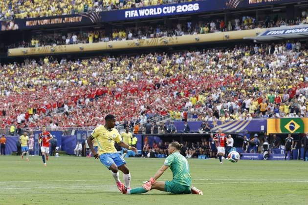 EAST RUTHERFORD, NEW JERSEY - (LR) Brazil vs Norway goalkeeper Orjan Nyland during the 2026 FIFA World Cup, WM, Weltmeisterschaft, Fussball round of 16 match between Brazil and Norway at Metlife Stadium on July 5, 2026, in East Rutherford, New Jersey, United States. MAURICE VAN STEEN ANP FIFA World Cup 2026 - round of 16 2026 xVIxANPxSportx xMauricexvanxSteenxIVx 562895865 originalFilename: 562895865.jpg