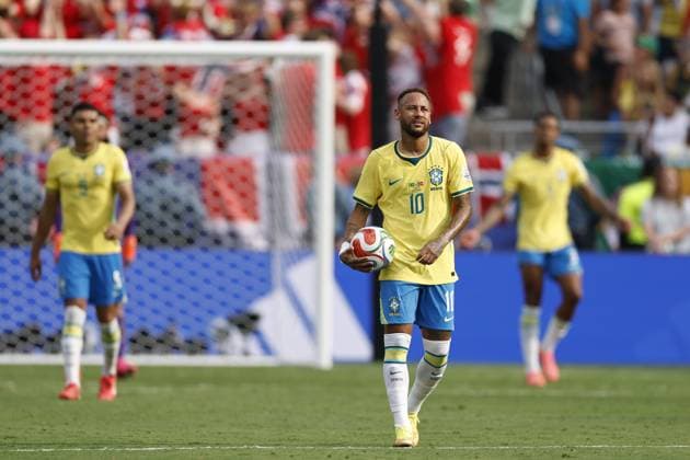 EAST RUTHERFORD, NEW JERSEY - Neymar Jr. of Brazil is disappointed after the 0-1 defeat during the 2026 FIFA World Cup, WM, Weltmeisterschaft, Fussball Round of 16 match between Brazil and Norway at Metlife Stadium on July 5, 2026, in East Rutherford, New Jersey, United States. MAURICE VAN STEEN ANP FIFA World Cup 2026 - round of 16 2026 xVIxANPxSportx xMauricexvanxSteenxIVx 562897228 originalFilename: 562897228.jpg