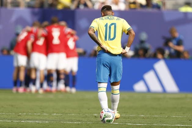 FIFA World Cup, WM, Weltmeisterschaft, Fussball 2026 - Round of 16 - Brazil vs Norway Neymar of Brazil reacts after the team conceded a goal during the FIFA World Cup 2026 Round of 16 match Brazil against Norway, in New Jersey, USA, 05 July 2026. EAST RUTHERFORD United States  Copyright: xWILLxOLIVERx