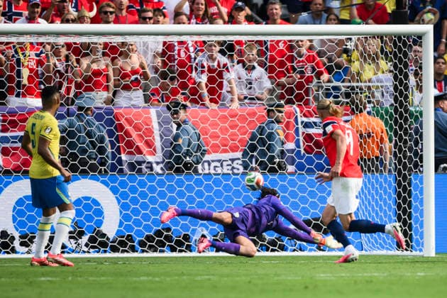 Brazil v Norway - FIFA World Cup, WM, Weltmeisterschaft, Fussball 2026 Erling Haaland of Norway scores a goal during the FIFA World Cup 2026 round of 16 football match between Brazil and Norway. East Rutherford United States Copyright: xNicolòxCampox