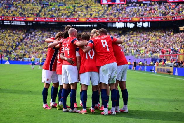 Brazil v Norway - FIFA World Cup, WM, Weltmeisterschaft, Fussball 2026 - Round of 16 NEW JERSEY, UNITED STATES - JULY 05: Erling Haaland of Norway celebrates after scoring a goal during the FIFA World Cup 2026 Round of 16 match between Brazil and Norway at New Jersey Stadium (MetLife Stadium) in East Rutherford, New Jersey, USA, on July 05, 2026. Abdulhamid Hosbas Anadolu New Jersey United States. Editorial use only. Please get in touch for any other usage.  Copyright: x2026xAnadoluxAbdulhamidxHosbasx